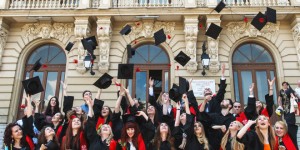 ΚΑΤΑΤΑΞΗ ΑΠΟ ΑΕΙ-ΤΕΙ ΣΕ ΙΑΤΡΙΚΗ ΡΟΥΜΑΝΙΑΣ